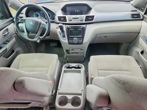 5FNRL5H38GB006795 2016 HONDA ODYSSEY - Image 8