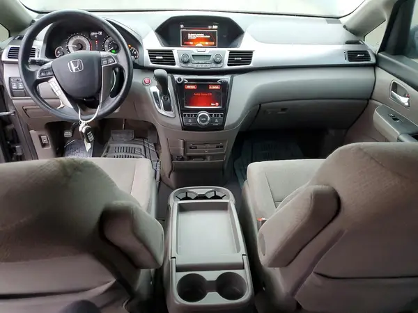 5FNRL5H38GB013231 2016 HONDA ODYSSEY - Image 8