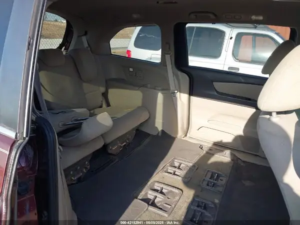 5FNRL5H38GB031079 2016 HONDA ODYSSEY - Image 8