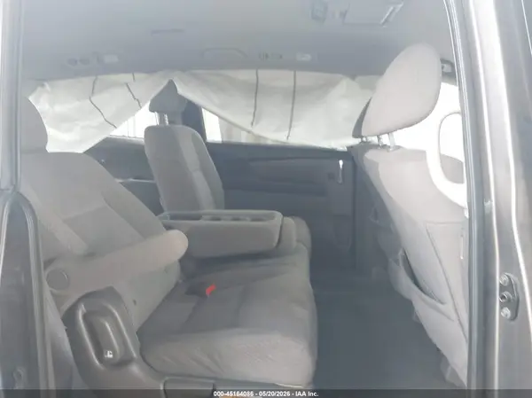 5FNRL5H38GB031910 2016 HONDA ODYSSEY - Image 8