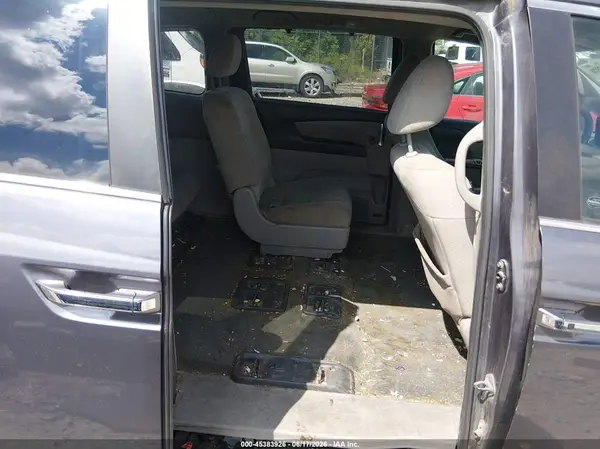 5FNRL5H38GB041028 2016 HONDA ODYSSEY - Image 8