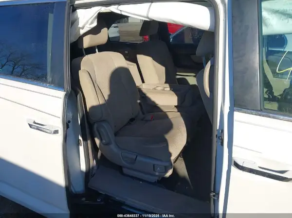 5FNRL5H38GB056533 2016 HONDA ODYSSEY - Image 8