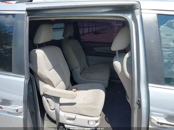 5FNRL5H38GB077947 2016 HONDA ODYSSEY - Image 8