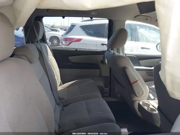5FNRL5H38GB103141 2016 HONDA ODYSSEY - Image 8