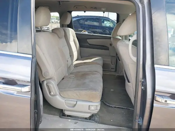 5FNRL5H38GB104189 2016 HONDA ODYSSEY - Image 8