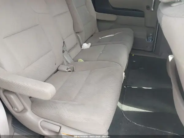 5FNRL5H38GB150637 2016 HONDA ODYSSEY - Image 8