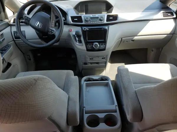 5FNRL5H38GB156924 2016 HONDA ODYSSEY - Image 8