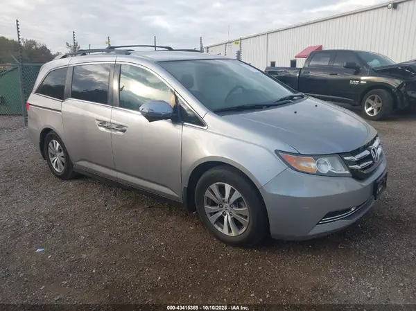 5FNRL5H38HB015238 2017 HONDA ODYSSEY - Image 1