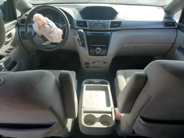 5FNRL5H38HB016437 2017 HONDA ODYSSEY - Image 8