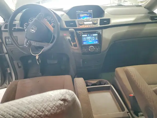 5FNRL5H38HB020925 2017 HONDA ODYSSEY - Image 8