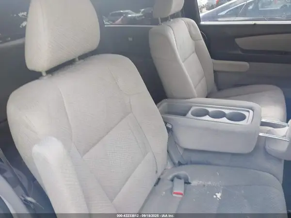 5FNRL5H38HB026269 2017 HONDA ODYSSEY - Image 8