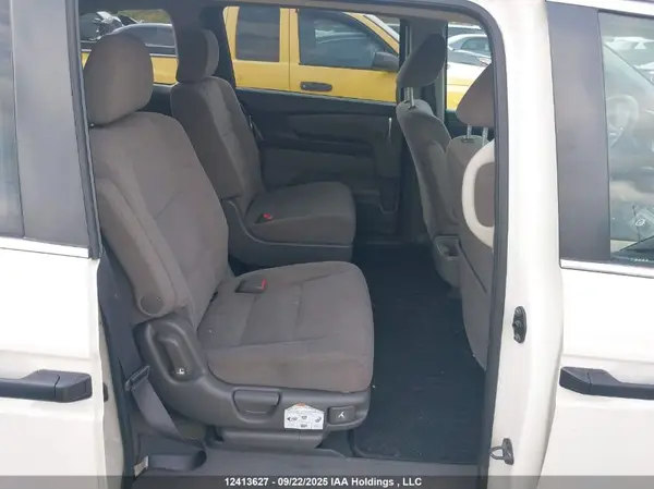 5FNRL5H38HB504125 2017 HONDA ODYSSEY - Image 8