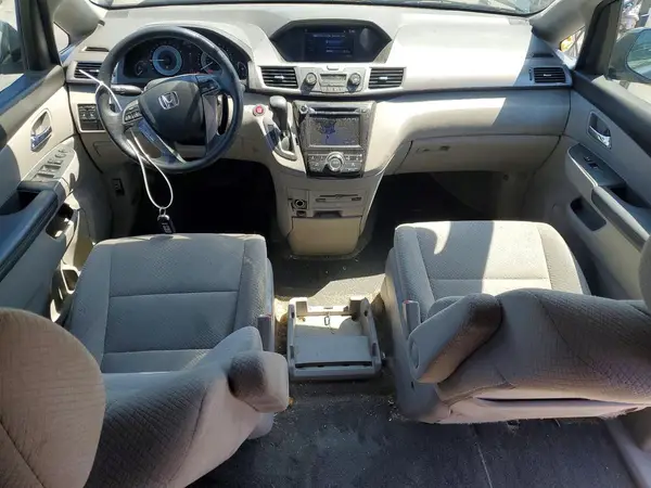 5FNRL5H39GB015800 2016 HONDA ODYSSEY - Image 8
