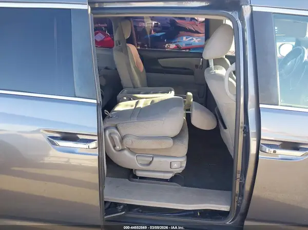 5FNRL5H39GB149691 2016 HONDA ODYSSEY - Image 8