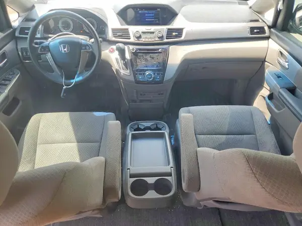 5FNRL5H39GB163994 2016 HONDA ODYSSEY - Image 8