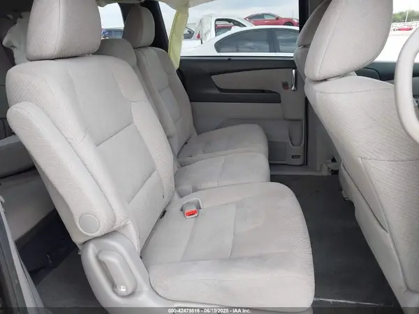 5FNRL5H39GB168984 2016 HONDA ODYSSEY - Image 8