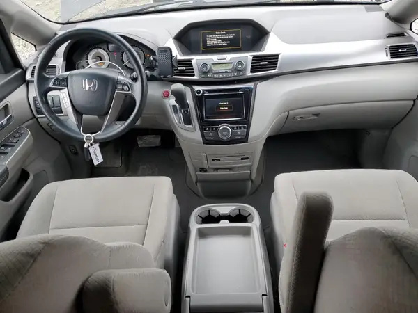 5FNRL5H39HB018195 2017 HONDA ODYSSEY - Image 8
