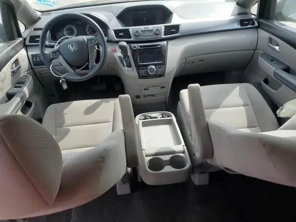 5FNRL5H39HB026149 2017 HONDA ODYSSEY - Image 8