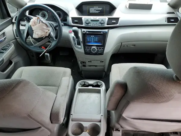 5FNRL5H3XGB010413 2016 HONDA ODYSSEY - Image 8