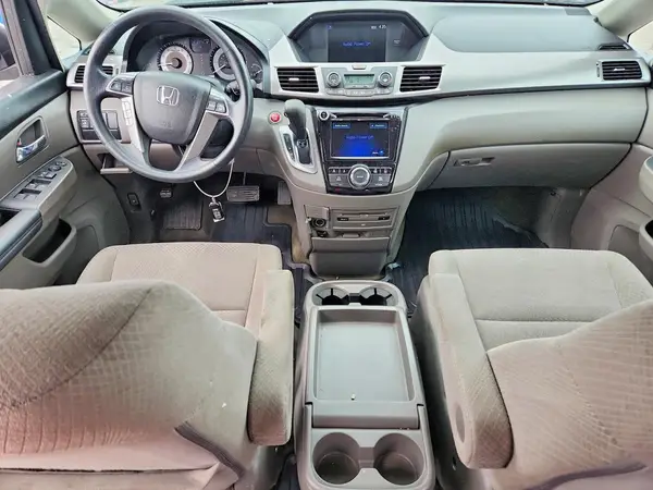 5FNRL5H3XGB041371 2016 HONDA ODYSSEY - Image 8