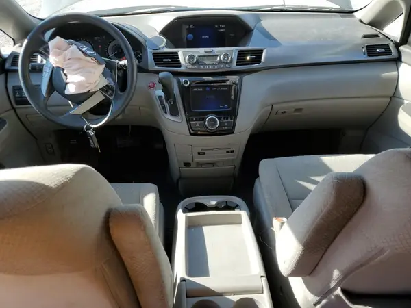 5FNRL5H3XGB043217 2016 HONDA ODYSSEY - Image 8