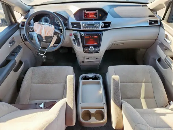 5FNRL5H3XGB063323 2016 HONDA ODYSSEY - Image 8