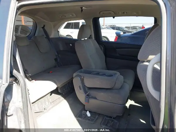 5FNRL5H3XGB082048 2016 HONDA ODYSSEY - Image 8
