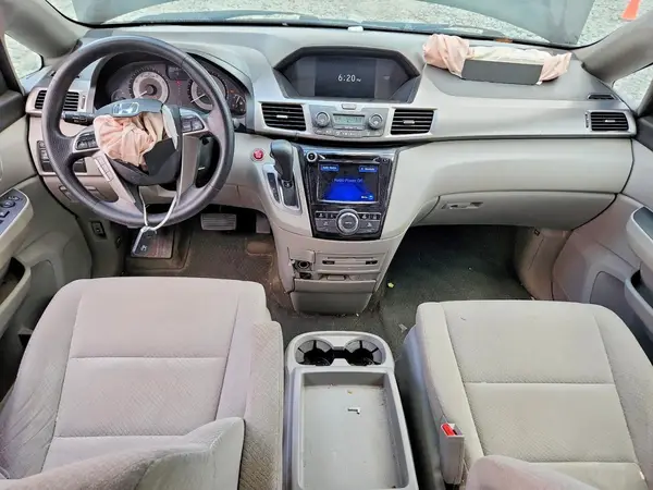 5FNRL5H3XGB096452 2016 HONDA ODYSSEY - Image 8