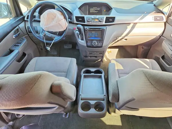 5FNRL5H3XGB106428 2016 HONDA ODYSSEY - Image 8