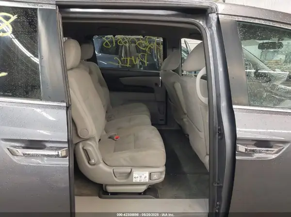 5FNRL5H3XGB113055 2016 HONDA ODYSSEY - Image 8