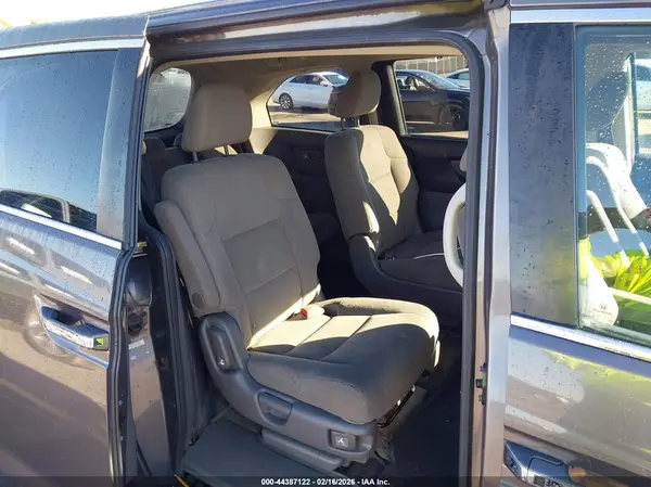 5FNRL5H3XGB124749 2016 HONDA ODYSSEY - Image 8