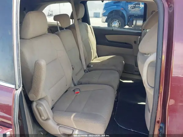 5FNRL5H3XGB130549 2016 HONDA ODYSSEY - Image 8