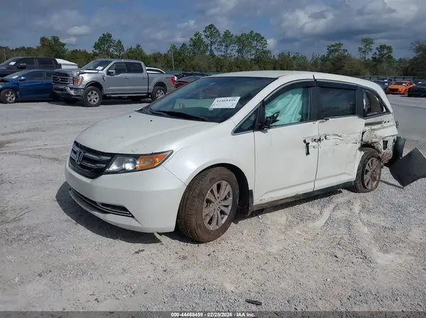 5FNRL5H3XHB020960 2017 HONDA ODYSSEY - Image 2