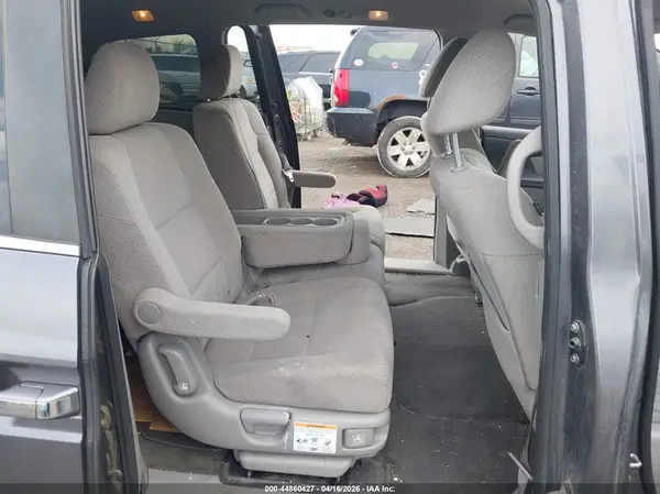5FNRL5H40GB072637 2016 HONDA ODYSSEY - Image 8