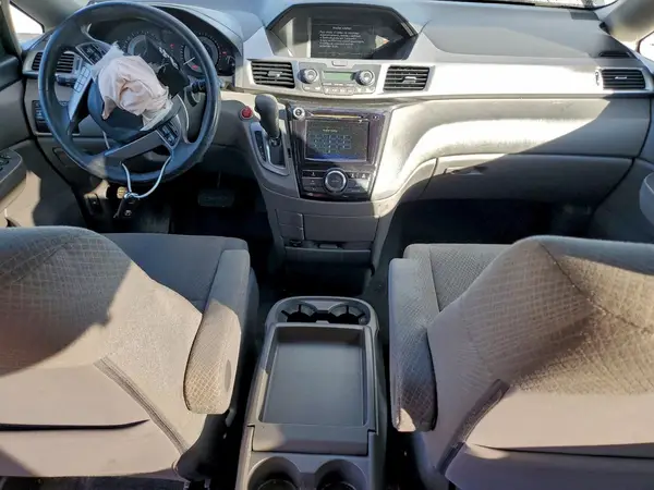 5FNRL5H40GB073514 2016 HONDA ODYSSEY - Image 8