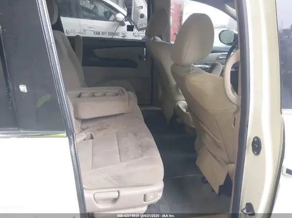 5FNRL5H40GB074162 2016 HONDA ODYSSEY - Image 8