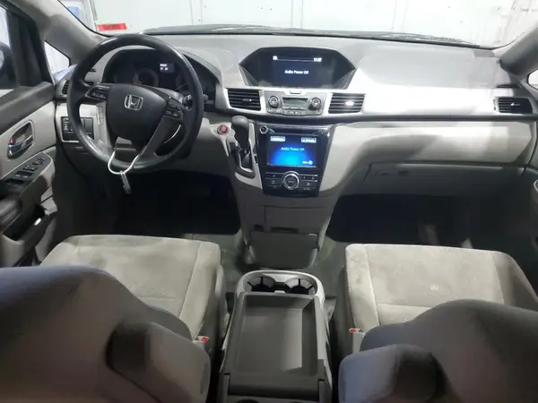 5FNRL5H40GB075327 2016 HONDA ODYSSEY - Image 8