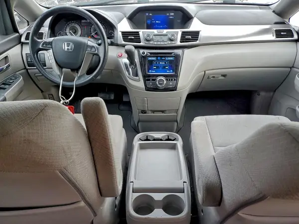5FNRL5H40GB084674 2016 HONDA ODYSSEY - Image 8