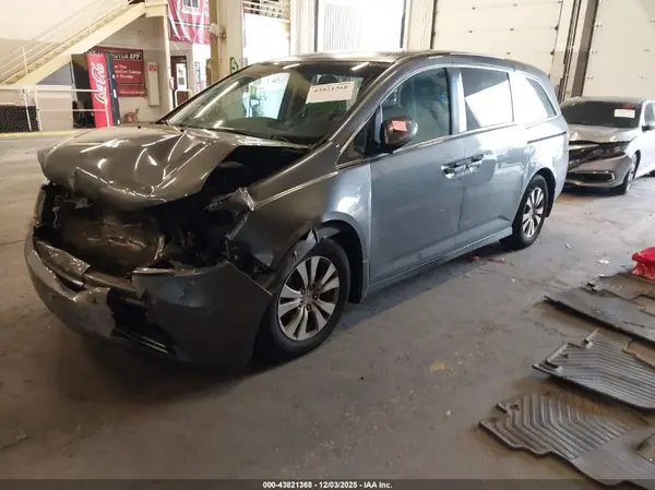 5FNRL5H40GB168865 2016 HONDA ODYSSEY - Image 2