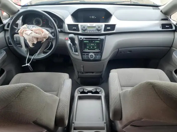 5FNRL5H40GB514557 2016 HONDA ODYSSEY - Image 8
