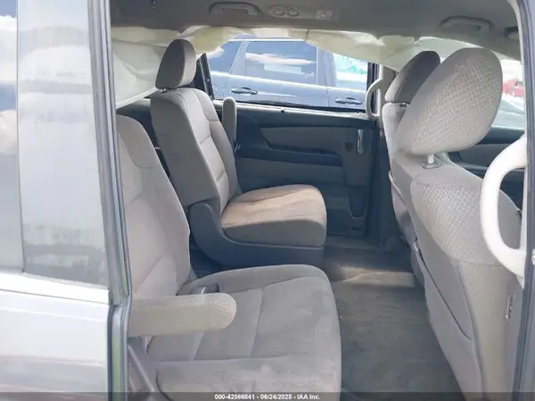 5FNRL5H41GB057404 2016 HONDA ODYSSEY - Image 8