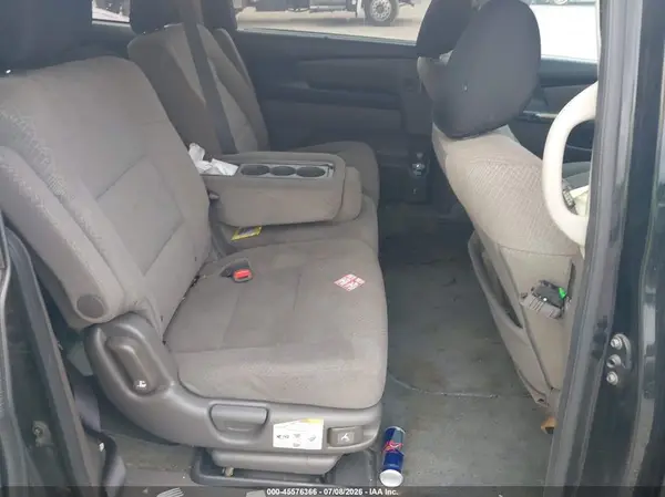 5FNRL5H41GB067186 2016 HONDA ODYSSEY - Image 8