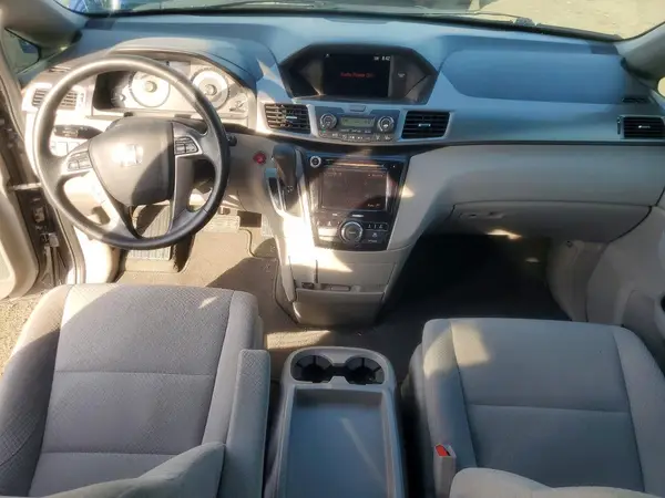 5FNRL5H41GB080813 2016 HONDA ODYSSEY - Image 8