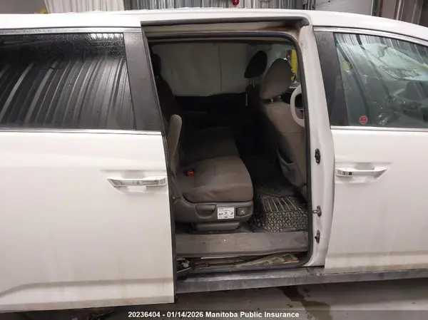 5FNRL5H41GB501235 2016 HONDA ODYSSEY - Image 8