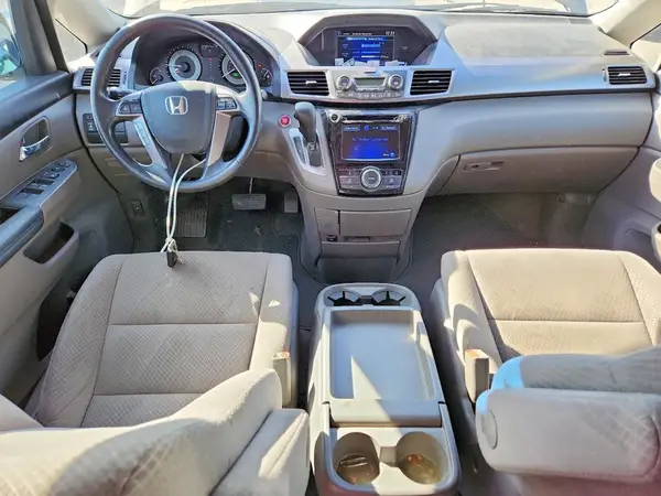 5FNRL5H41HB008284 2017 HONDA ODYSSEY - Image 8