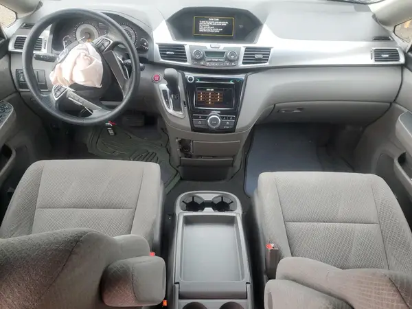 5FNRL5H42GB069870 2016 HONDA ODYSSEY - Image 8