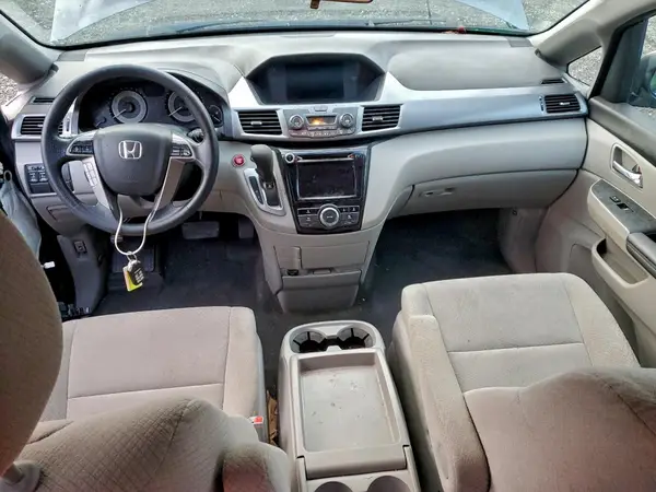 5FNRL5H42GB086815 2016 HONDA ODYSSEY - Image 8