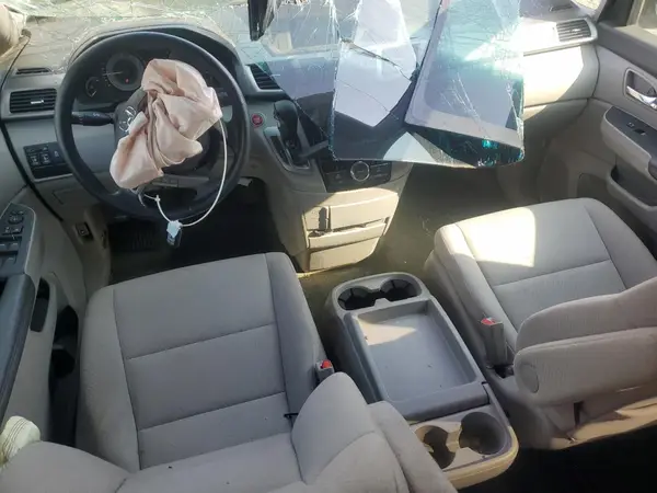 5FNRL5H42GB094588 2016 HONDA ODYSSEY - Image 8