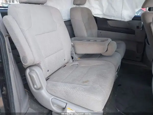 5FNRL5H42GB111292 2016 HONDA ODYSSEY - Image 8