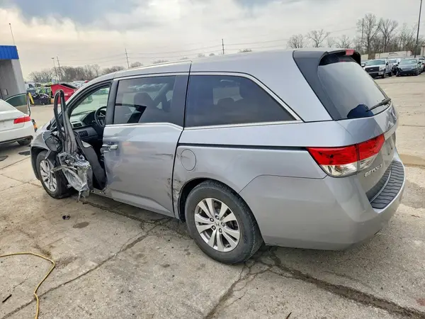 5FNRL5H42GB122504 2016 HONDA ODYSSEY - Image 2